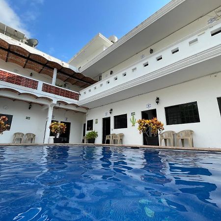 Hotel Kale -Iztac Los Ayala Bagian luar foto