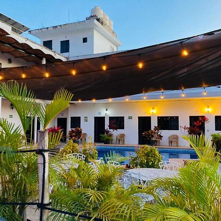Hotel Kale -Iztac Los Ayala Bagian luar foto